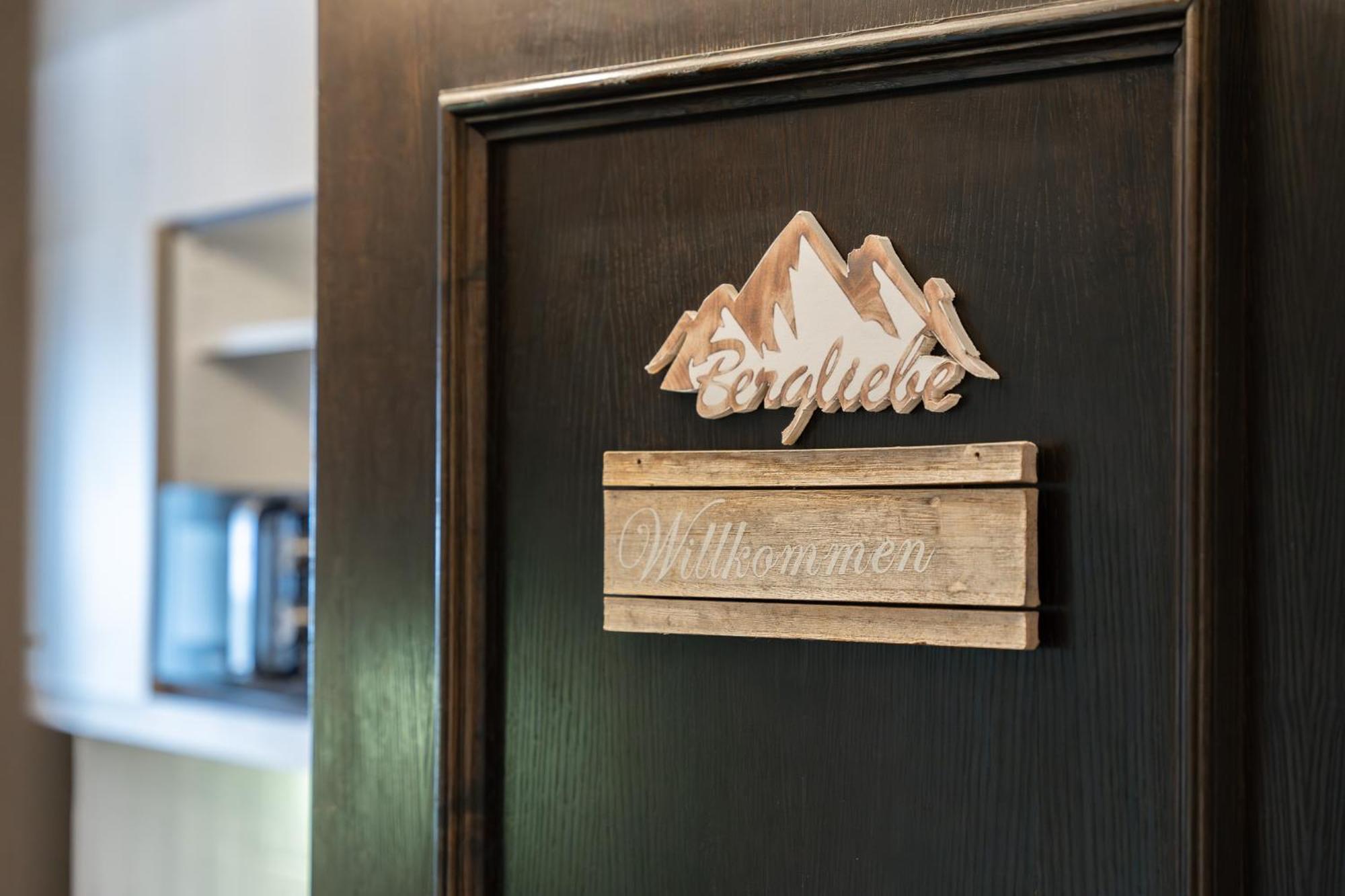 Bergliebe Appartement ロイタシュ エクステリア 写真